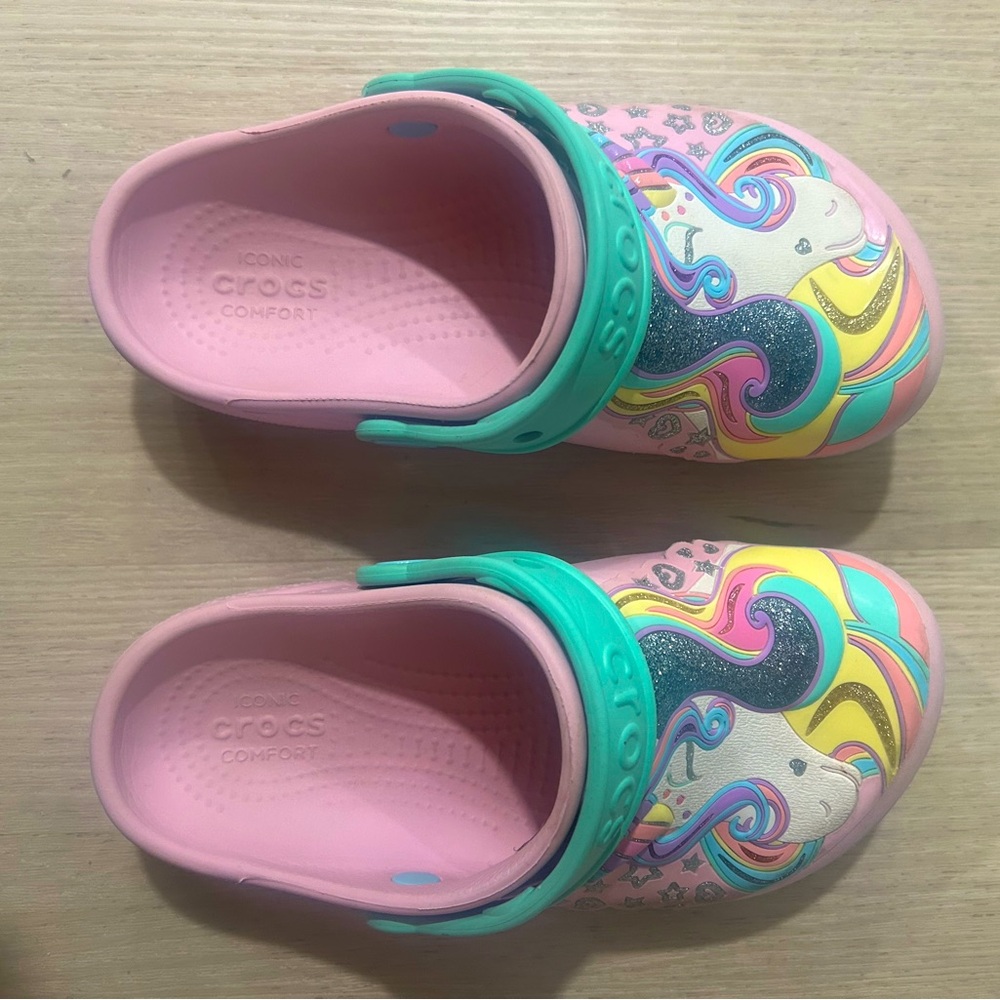 Sparkle Unicorn Crocs - Little girl size 13